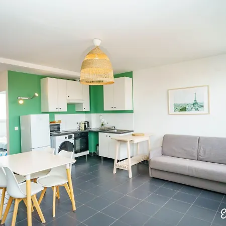 Parking Rue Gratuit - 20 Pour Cent Sur Escale-marne,fr - De 1 A 10 Personnes - Vue Panoramique, Lave Linge, 10mn Metro 8, Rer A - Garde A Bagage Gratuite 24-7 - 2eme Etage *