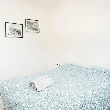 Parking Rue Gratuit - 20 Pour Cent Sur Escale-marne,fr - De 1 A 10 Personnes - Vue Panoramique, Lave Linge, 10mn Metro 8, Rer A - Garde A Bagage Gratuite 24-7 - 2eme Etage Maisons-Alfort