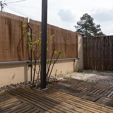 Escale-marne Fr - 202 - Free Parking - Free Luggage Storage - Equipped - Linen Included - Washing Machine - 10mn Walk Metro 8 - Rer A - Panoramic View - From 1 To 18 Guests * Maisons-Alfort